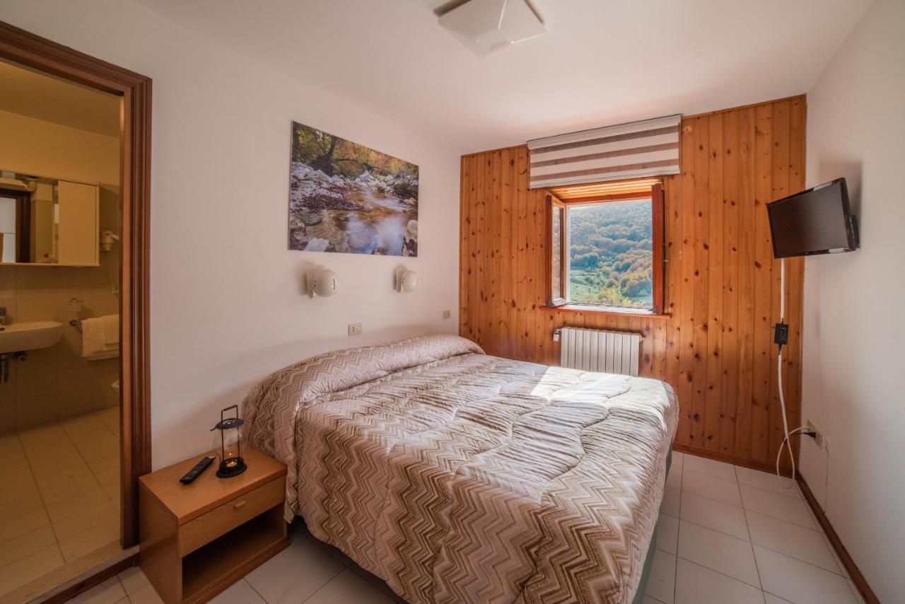 La Pieja Hotel Opi Eksteriør billede