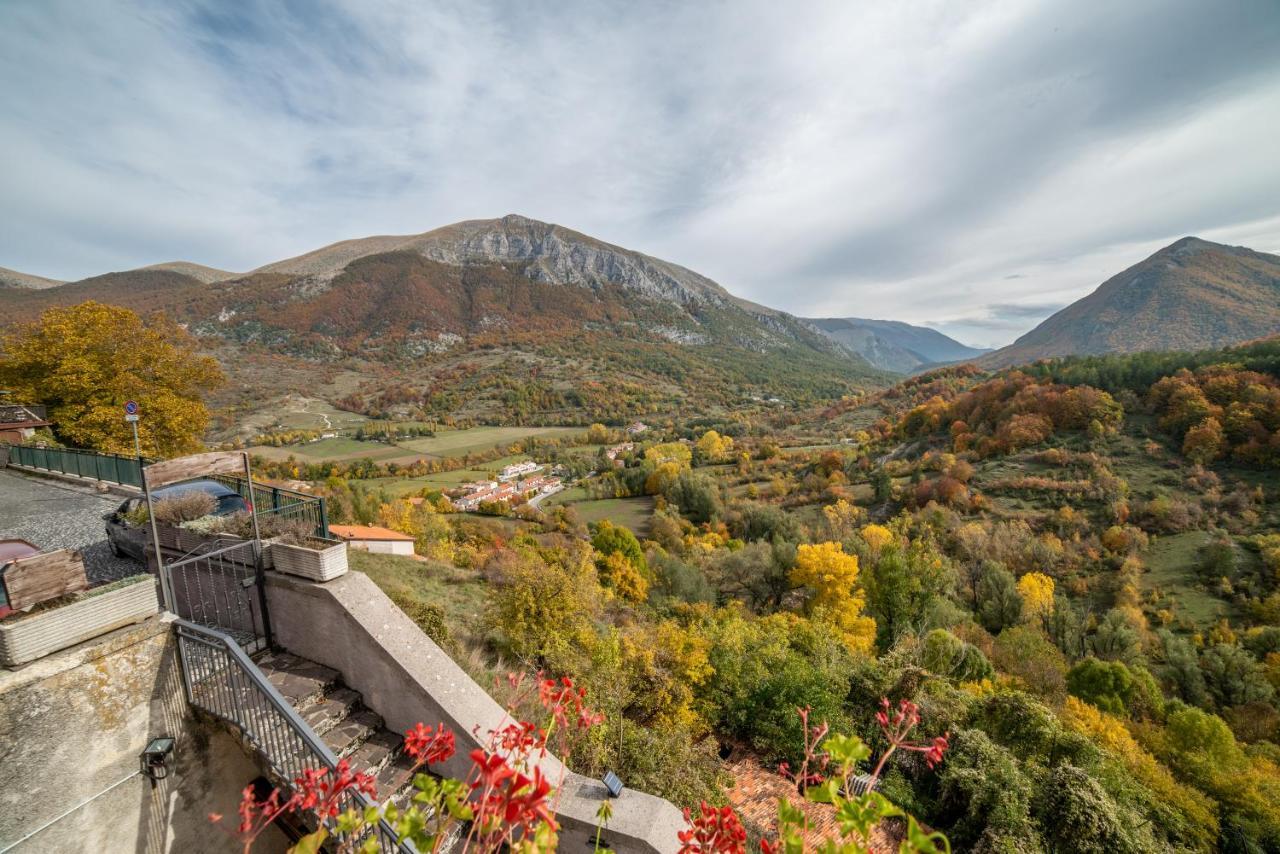 La Pieja Hotel Opi Eksteriør billede